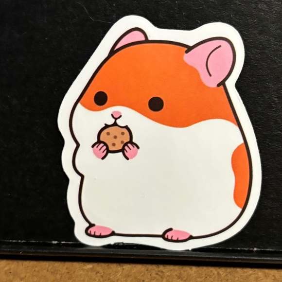 HAMSTER EATTING COOKIE STICKER - Picture 1 of 1